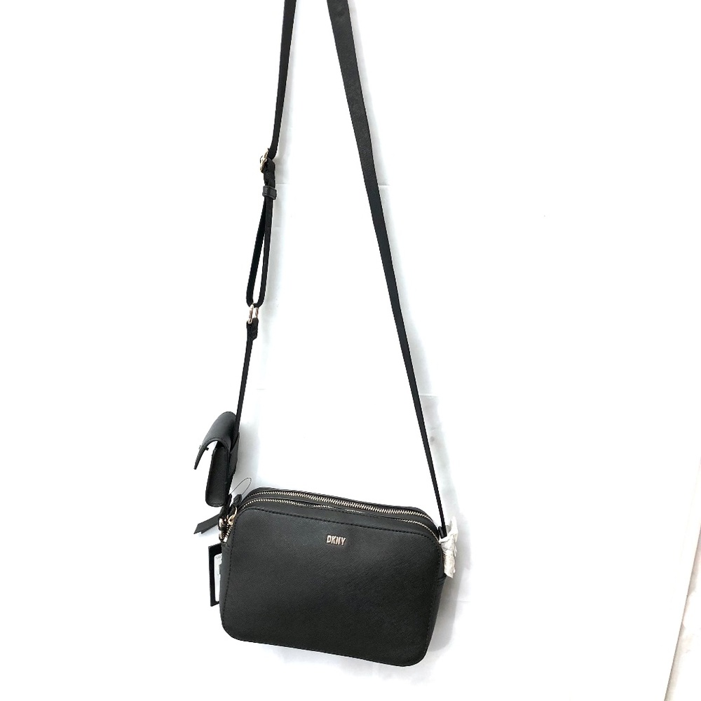 DKNY CROSSBODY BAG NWT $178.00 - Picture 1 of 6